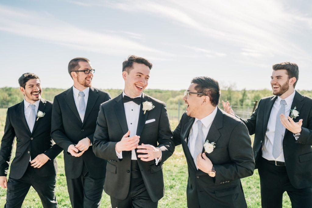 groom and groomsmen at windridge vineyards wedding